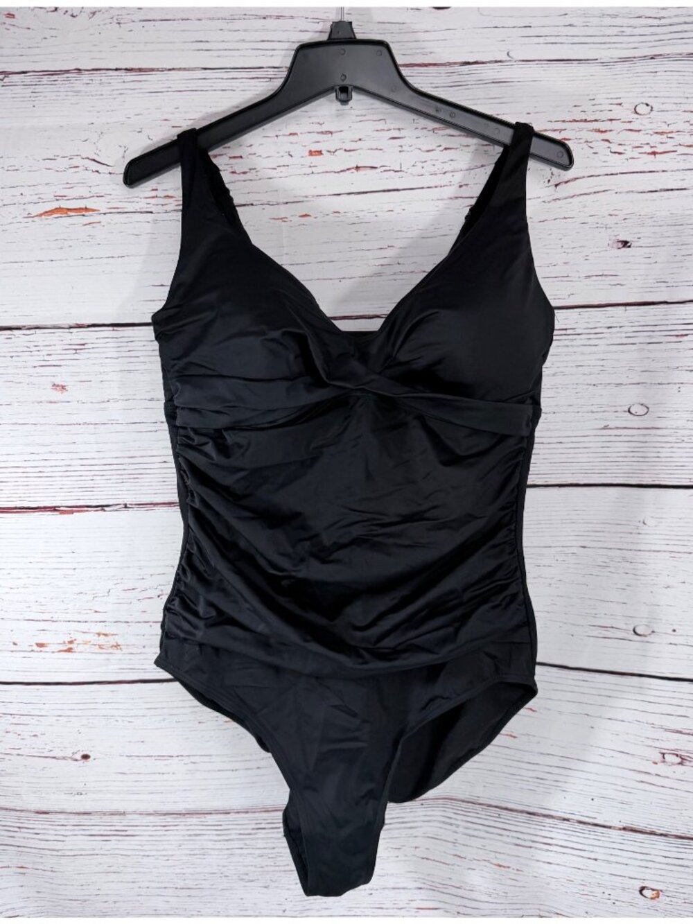 Swimsuits For All Womens Black One-Piece Swimsuit Size 16 Adjustable Straps Ruch